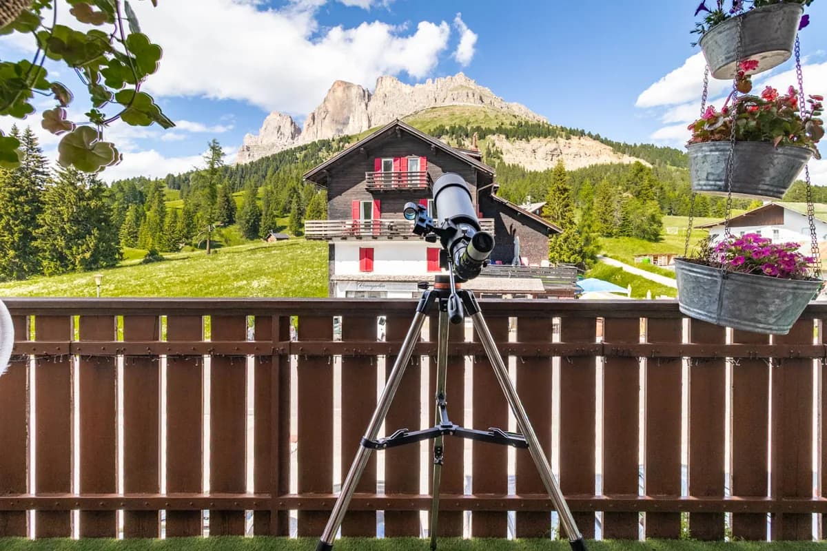 Balcony with panoramic Rosengarten views